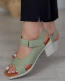 صندل زنانه پاشنه دار