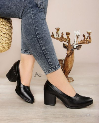 کفش پاشنه بلند زنانه