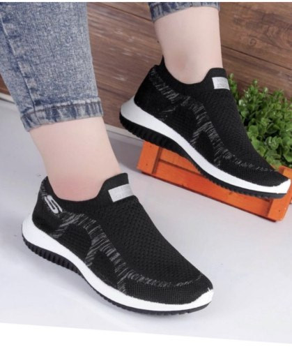 کتونی اسکچرز زنانه