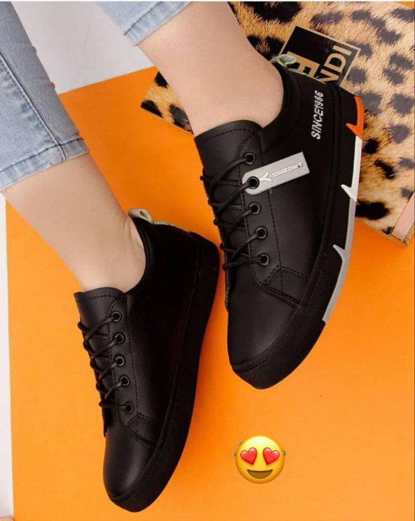 کفش کتونی دخترانه ونس قبمت مناسب مشکی سبک و راحت