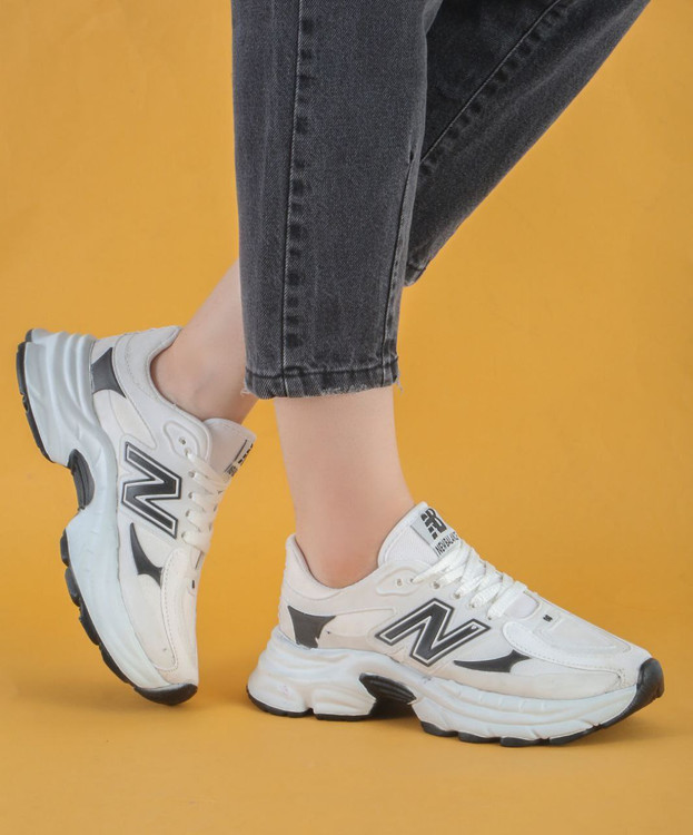 lکف کتونی نیوبالانس سفید لژدار شیک و پر فروش