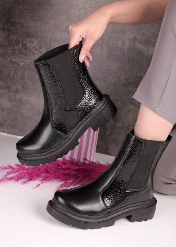 بوت زنانه مشکی بقل کش