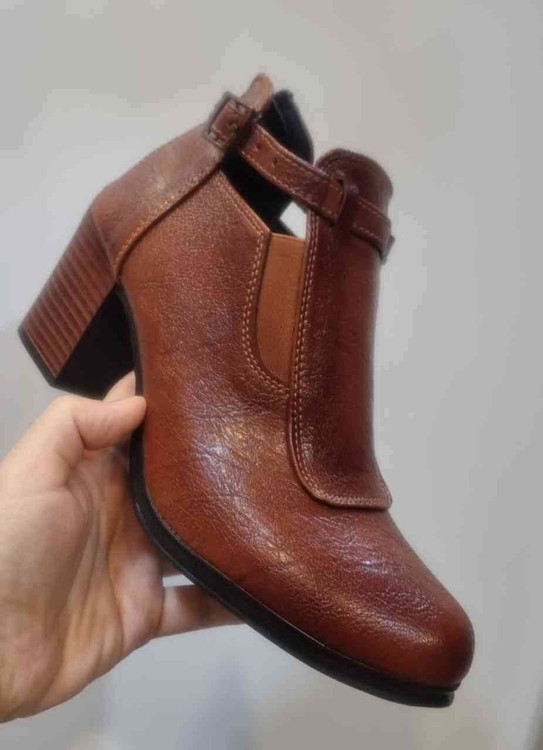 کفش طبی قهوهای ای زنانه