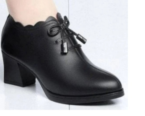 کفش پاشنه بلند راحت زنانه مشکی