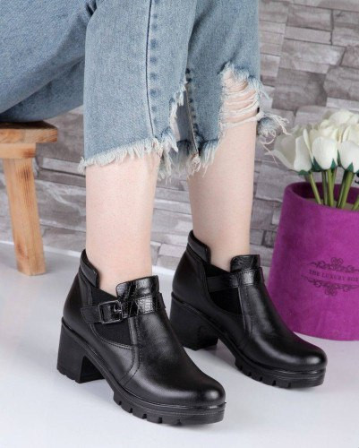 کفش زنانه طبی