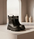 بوت زنانه بالنسیا