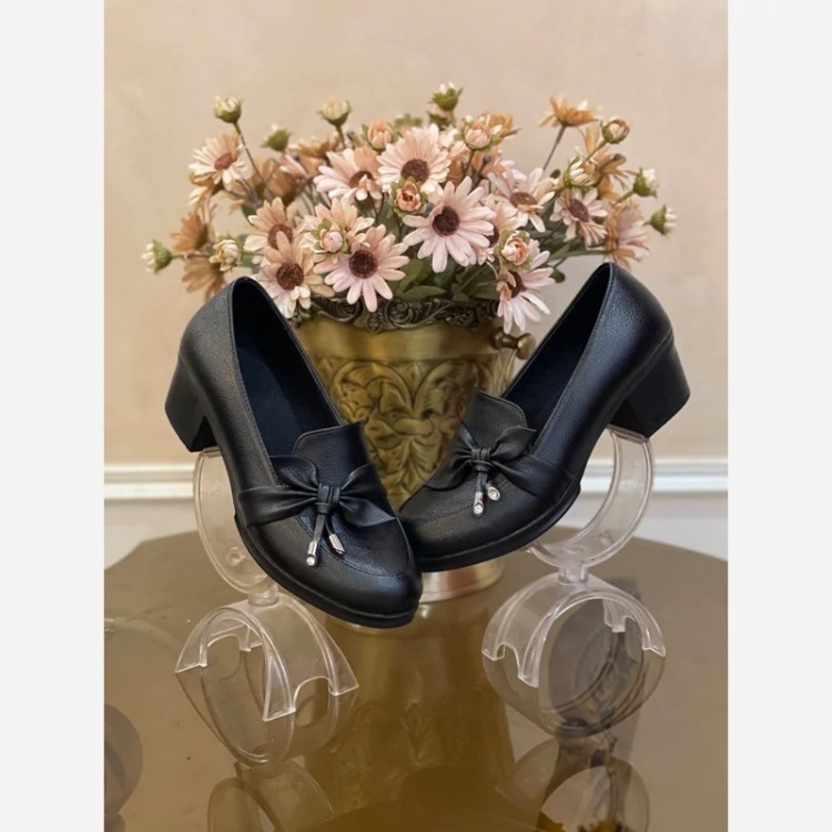 کفش پاشنه بلند زنانه