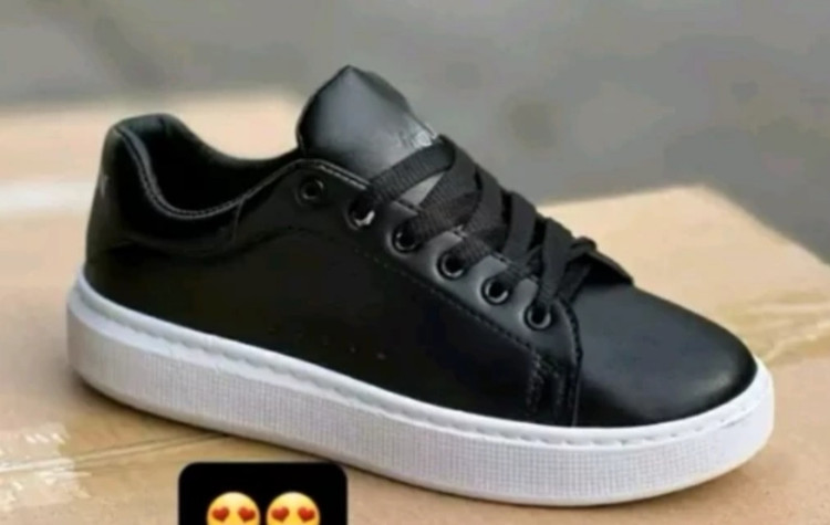 کتونی ونس زنانه