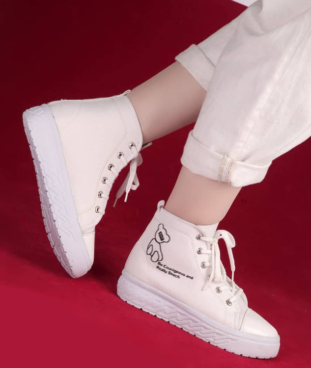 ونس ساقدار سفید