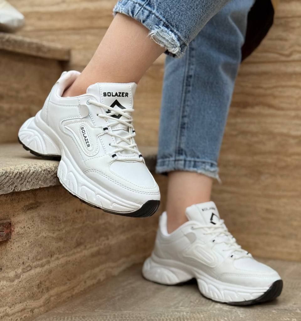 کتونی زنانه