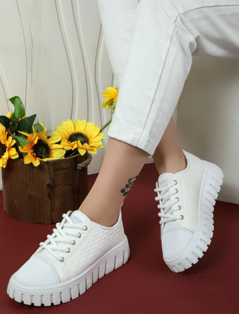 کفش کتونی اسپرت زنانه سفید