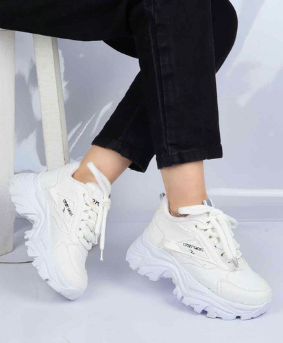 کتونی زنانه لژدار