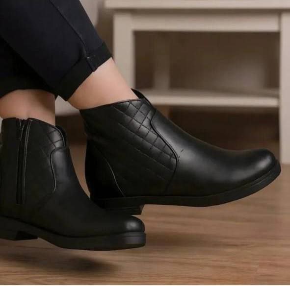 نیم بوت زنانه