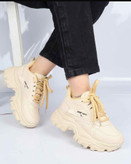 کتونی زنانه