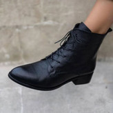 بوت زنانه قهوه ای