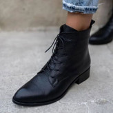 بوت زنانه قهوه ای