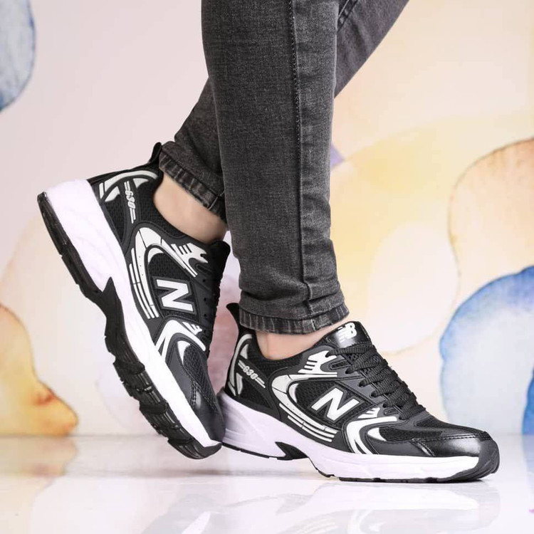 کتونی زنانه