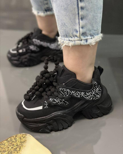 کتونی زنانه