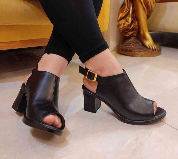 صندل زنانه